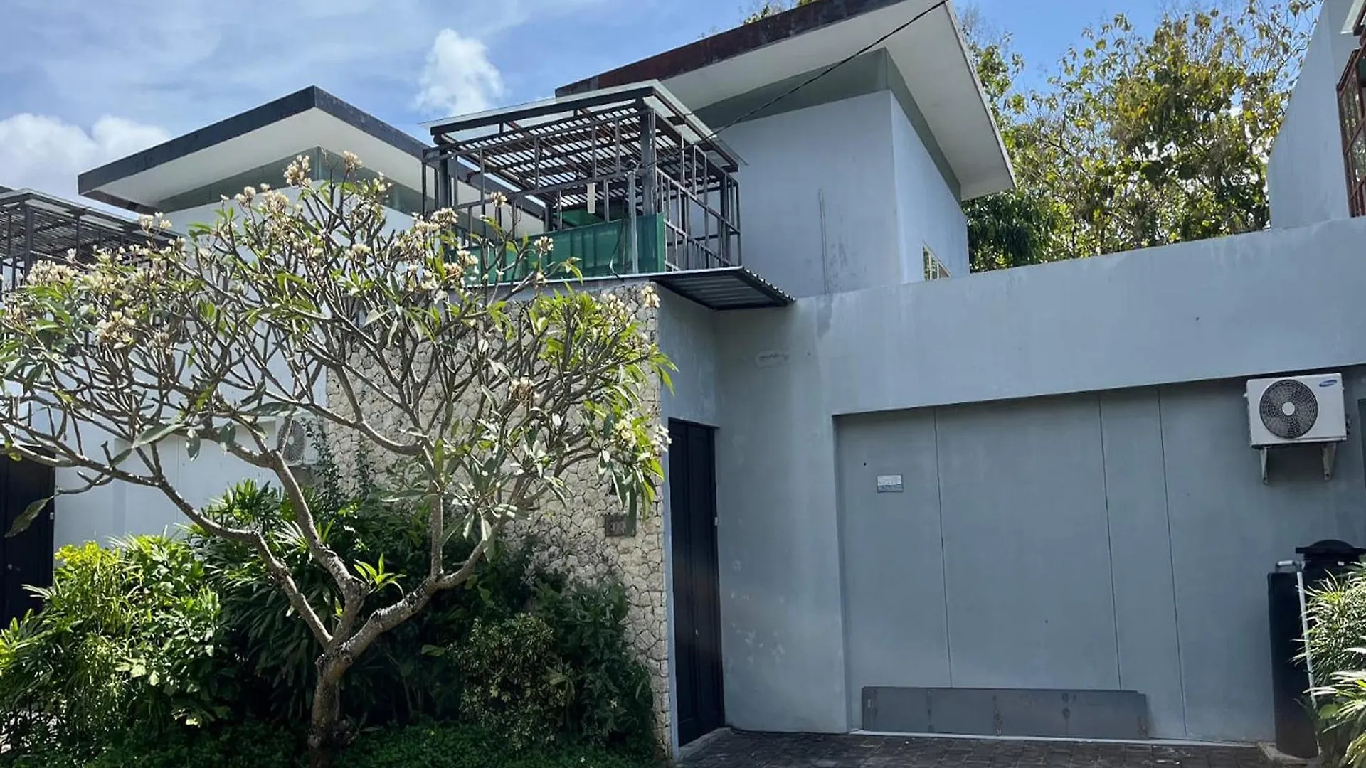 The Spring Villa Nusa Dua  0*, Nusa Dua (Bali)